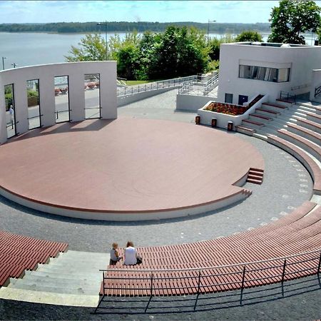 ホテル Pas Stefa Telšiai エクステリア 写真